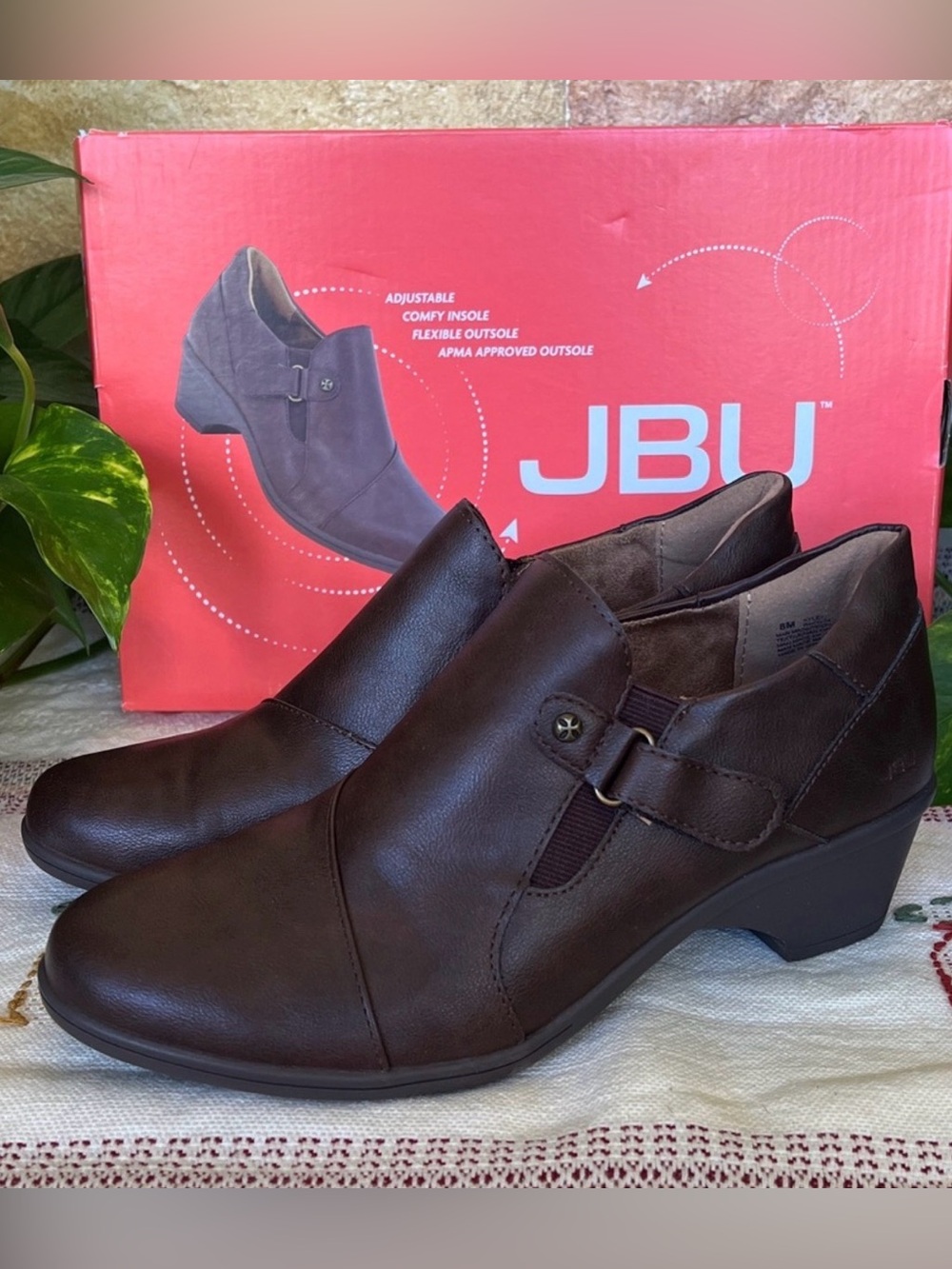 NEW JBU Women’s Kyley Brown Faux Leather Clog Mule Ankle Low Heel Boots, Size 8